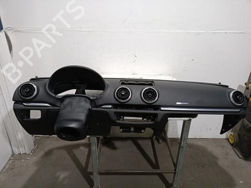 Used Dashboard Dashboard AUDI A3 Sportback (8VA, 8VF) 1.5 TFSI (150 hp) 33112995 33112995