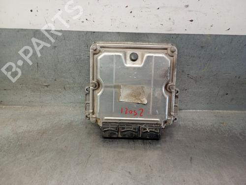 Used Engine control unit (ECU) Engine control unit (ECU) RENAULT SCÉNIC I MPV (JA0/1_, FA0_) 1.9 dCi RX4 (102 hp) 33873292 33873292
