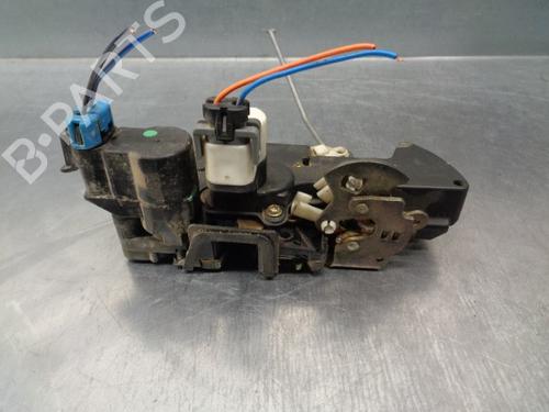 Front left lock OPEL FRONTERA B (U99) 2.2 DTI (6B_ZC, 6B_VF, 6B_66, 6B_76) | BP10905878C98 