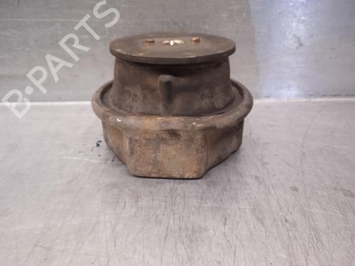 Used Engine mount VW TRANSPORTER T4 Van (70A, 70H, 7DA, 7DH) 2.4 D (78 hp) 12055920