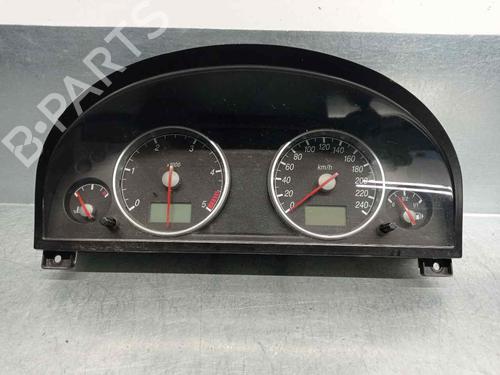 Used Instrument cluster FORD MONDEO III (B5Y) 2.0 TDCi (130 hp) 10041944