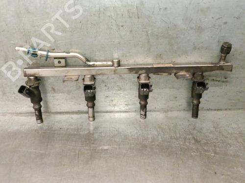 Injection rail OPEL ASTRA H TwinTop (A04) 1.6 (L67) | BP30889863M98