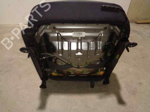 Right front seat HYUNDAI GETZ (TB) 1.5 CRDi | BP6874911C16 
