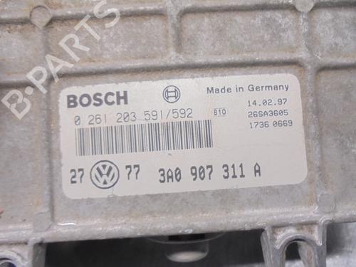 Engine control unit (ECU) VW GOLF III (1H1) 1.8 | BP17077592M57 