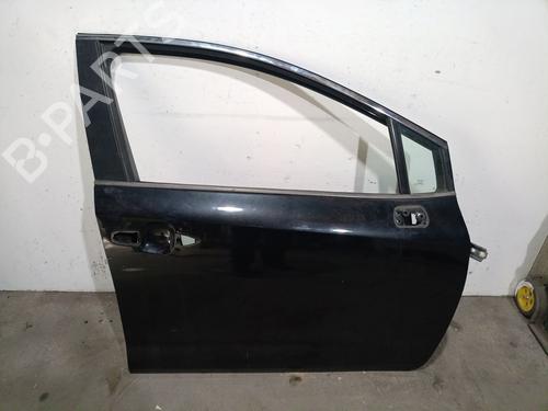 Used Right front door TOYOTA COROLLA Saloon (_E21_) 1.8 VVTi Hybrid (ZWE211, MZEA12) (98 hp) 32733059