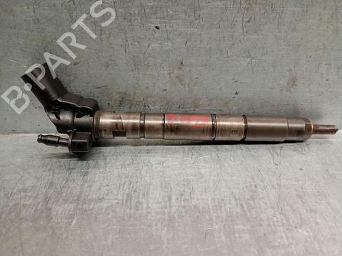 Injecteur AUDI Q7 (4LB) 3.0 TDI quattro (240 hp) 30871192