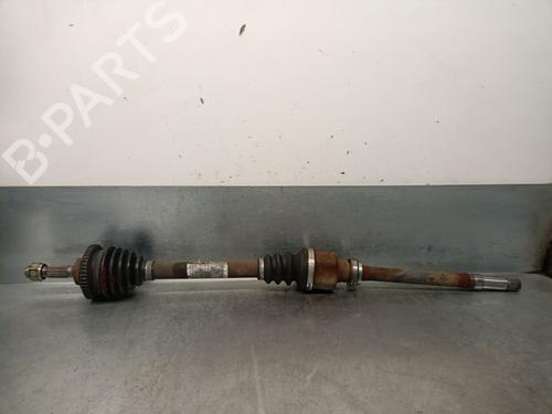Used Right front driveshaft PEUGEOT 206 Hatchback (2A/C) 1.4 i (75 hp) 24196547