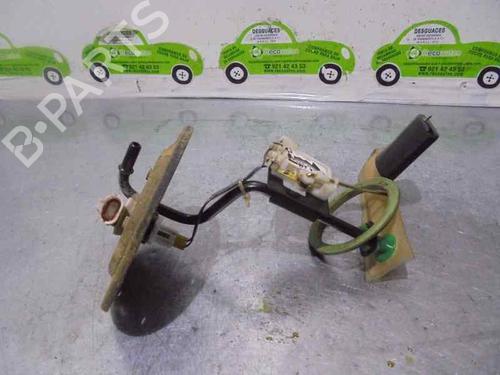 Used Fuel pump Fuel pump 2053096 2053096