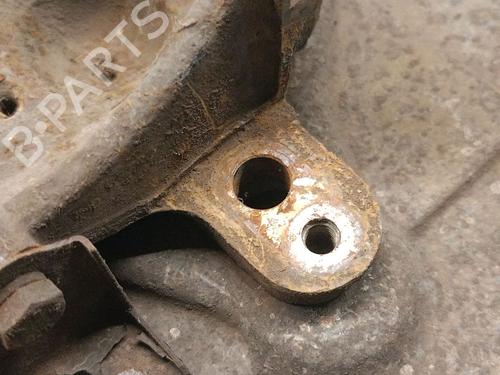 Right rear steering knuckle ALFA ROMEO 156 (932_) 1.6 16V T.SPARK (932.A4, 932.A4100) | BP22775308M28 