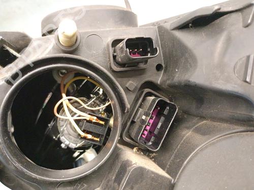 Right headlight RENAULT CLIO IV (BH_) 1.5 dCi 90 | BP29827464C29 
