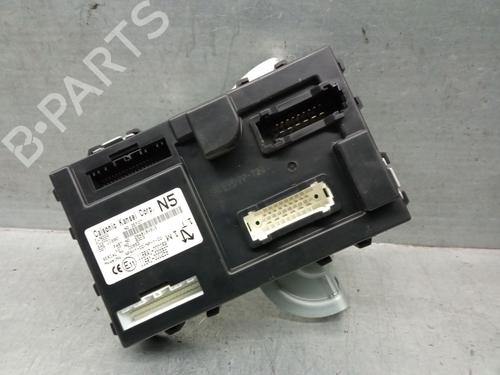 Used Electronic module NISSAN JUKE (F15) 1.6 (113 hp) 30288924