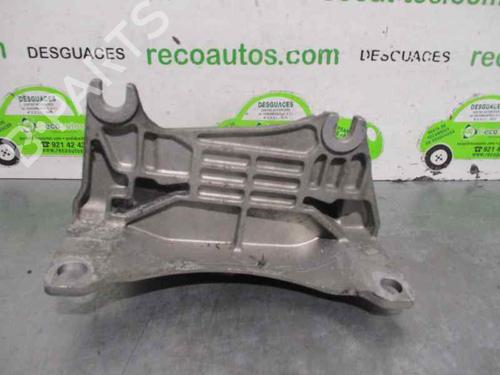 Used Engine mount RENAULT MEGANE III Grandtour (KZ0/1) 1.5 dCi (KZ1M, KZ1W, KZ0R) (106 hp) 8762437