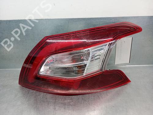 Used Right taillight PEUGEOT 308 II (LB_, LP_, LW_, LH_, L3_) 1.2 THP 130 (131 hp) 29424779