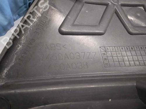 Grille MITSUBISHI OUTLANDER II (CW_W) 2.0 DI-D (CW8W) | BP18527019C40 