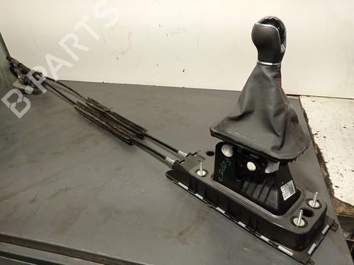 Used Gear lever SEAT IBIZA V (KJ1, KJG) 1.0 TSI (110 hp) 25711243