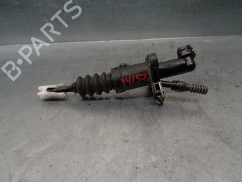 Used Clutch slave cylinder VW TRANSPORTER T5 Van (7HA, 7HH, 7EA, 7EH) 1.9 TDI (84 hp) 20260847