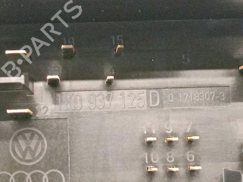 Fuse box VW GOLF VI (5K1) 1.6 TDI | BP27190813E1