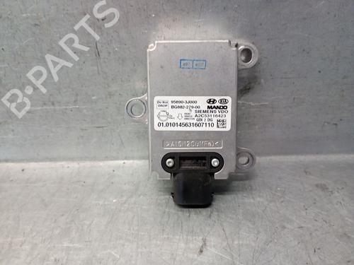 Used Electronic module KIA SPORTAGE II (JE_, KM_) 2.0 CRDi (140 hp) 27892087
