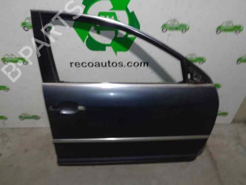 Used Right front door VW PHAETON (3D1, 3D2, 3D3, 3D4, 3D6, 3D7, 3D8, 3D9) 3.2 V6 4motion (241 hp) 5845450