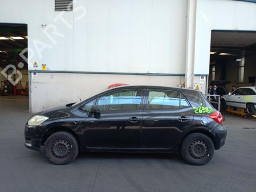 Brugte TOYOTA AURIS (_E15_) 1.4 D-4D (NDE150_, NDE150R) 4909398