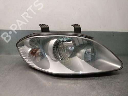 Used Right headlight Right headlight SSANGYONG RODIUS I 2.7 Xdi (163 hp) 40044458 40044458