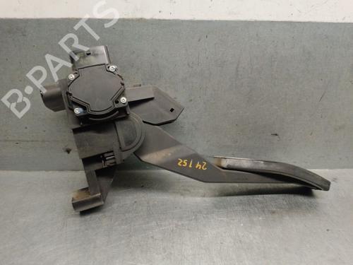 Pedal OPEL ASTRA G Hatchback (T98) 2.0 DTI 16V (F08, F48) (101 hp) 30804431