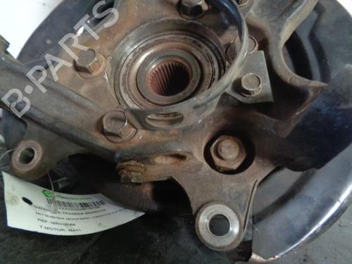 Right rear steering knuckle MITSUBISHI PAJERO III (V7_W, V6_W)  | BP9294398M28 