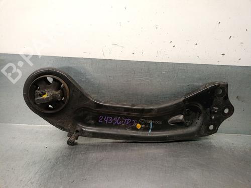 Venstre bagtil bærearm KIA SORENTO III (UM) 2.2 CRDi (200 hp) 31931708