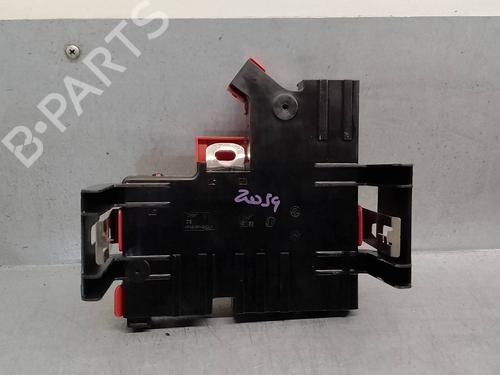 Fuse box BMW 5 Gran Turismo (F07) 530 d xDrive | BP17684955E1
