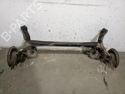 Used Rear axle TOYOTA YARIS (_P13_) 1.5 Hybrid (NHP130_) (101 hp) 25236963