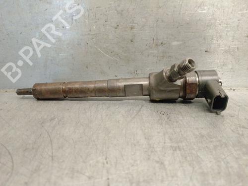 Used Injector Injector OPEL CORSA D (S07) 1.3 CDTI (L08, L68) (75 hp) 33329258 33329258
