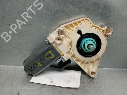 Rudehejsemotor forskærm højre MERCEDES-BENZ B-CLASS Sports Tourer (W245) B 180 CDI (245.207) (109 hp) 29876648