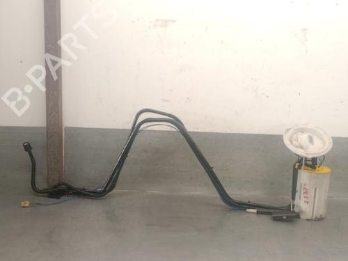 Used Fuel pump BMW 5 (E60) 525 d (197 hp) 28162356