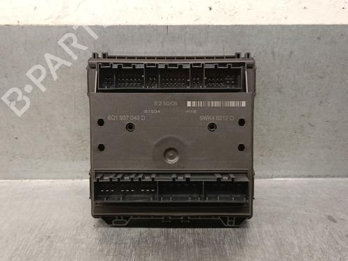 Caja reles / fusibles SEAT IBIZA III (6L1) 1.4 TDI (70 hp) 30383585