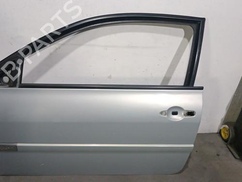 Used Left front door RENAULT MEGANE II (BM0/1_, CM0/1_) 1.9 dCi (BM0G, CM0G) (120 hp) 29064116