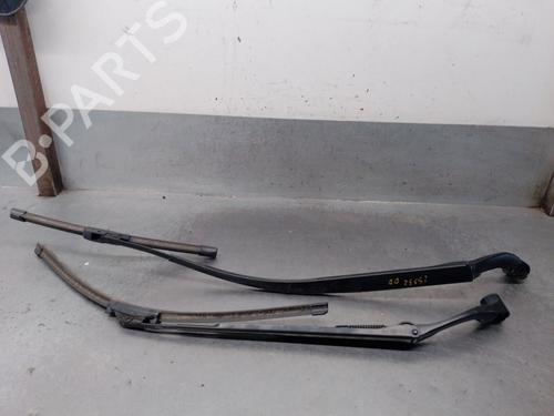 Used Front windshield wiper arm Front windshield wiper arm INFINITI Q50 50 D (170 hp) 34510376 34510376