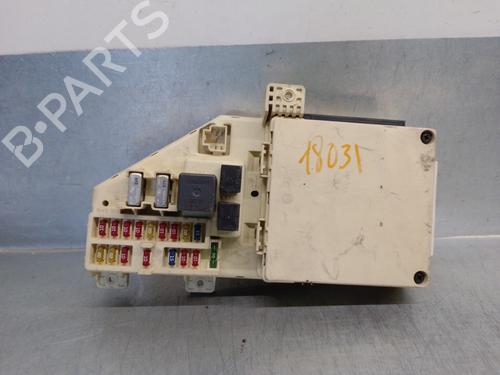 Used Fuse box Fuse box 13658575 13658575