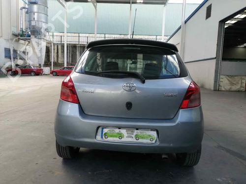 Luna delantera izquierda TOYOTA YARIS (_P9_) 1.4 D-4D (NLP90_, NLP90R) | BP9682907C18 