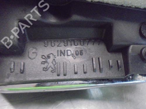 Front left interior door handle PEUGEOT 407 (6D_) 2.7 HDi (6DUHZJ, 6DUHZF) | BP14930215I13 