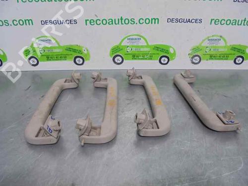 Maniglia interna anteriore destra AUDI A6 C5 Avant (4B5) [1997-2006]  3216548