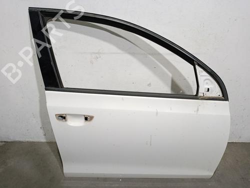 Used Right front door VW GOLF VI (5K1) 1.6 TDI (105 hp) 29194095