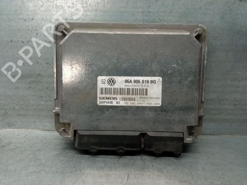 Used Engine control unit (ECU) VW BORA I (1J2) 1.6 (101 hp) 23532864