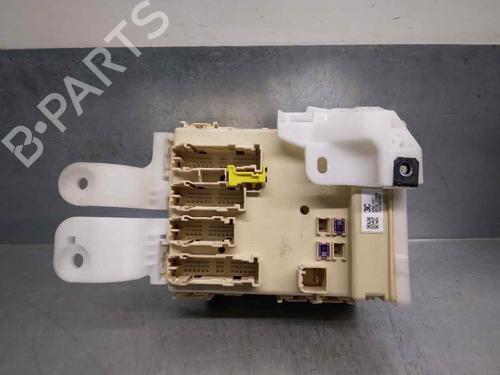 Used Fuse box TOYOTA AURIS (_E18_) 1.2 (NRE185_, NRE185R) (116 hp) 11754184