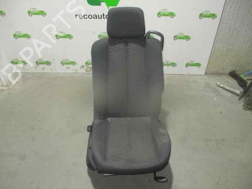 Sæde højre fortil RENAULT GRAND SCÉNIC II (JM0/1_) 1.9 dCi (JM14) (131 hp) 3272038