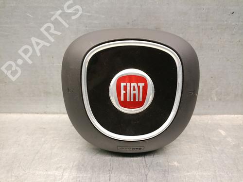 Used Driver airbag FIAT 500L (351_, 352_) 1.3 D Multijet (199LXY1A, 199LXY11) (84 hp) 31918173