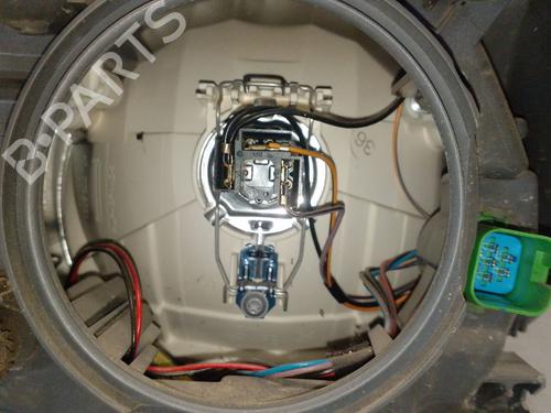 Right headlight FORD FIESTA V (JH_, JD_) 1.4 TDCi | BP30152526C29