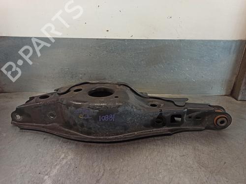 Right rear suspension arm TOYOTA AURIS (_E18_) 1.8 Hybrid (ZWE186_, ZWE186R) | BP15400140M15 