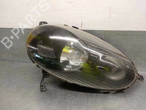 Used Left headlight NISSAN MICRA III (K12) 1.4 16V (88 hp) 29854938