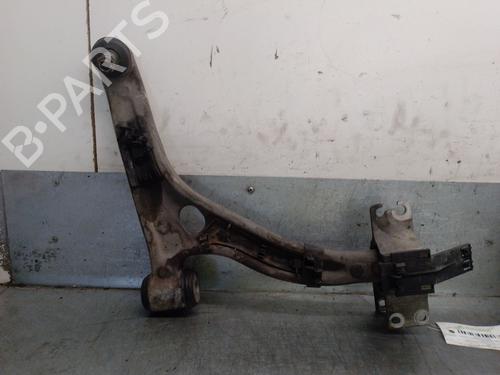 Used Right front suspension arm Right front suspension arm MERCEDES-BENZ A-CLASS (W176) A 45 AMG 4-matic (176.052) (360 hp) 39695949 39695949