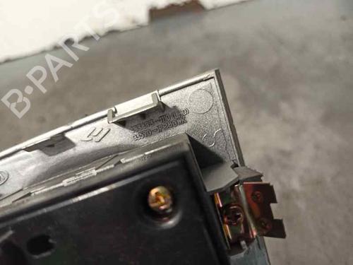 Left front window switch KIA SPORTAGE II (JE_, KM_) 2.0 CRDi | BP5610002I27 